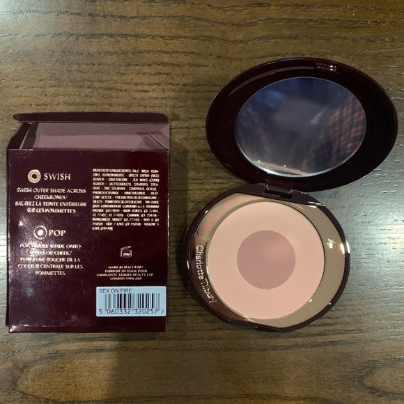 NWOT Charlotte Tilbury Cheek to Chic Swish & Pop Blusher in Sex on Fire - Picture 2 of 4